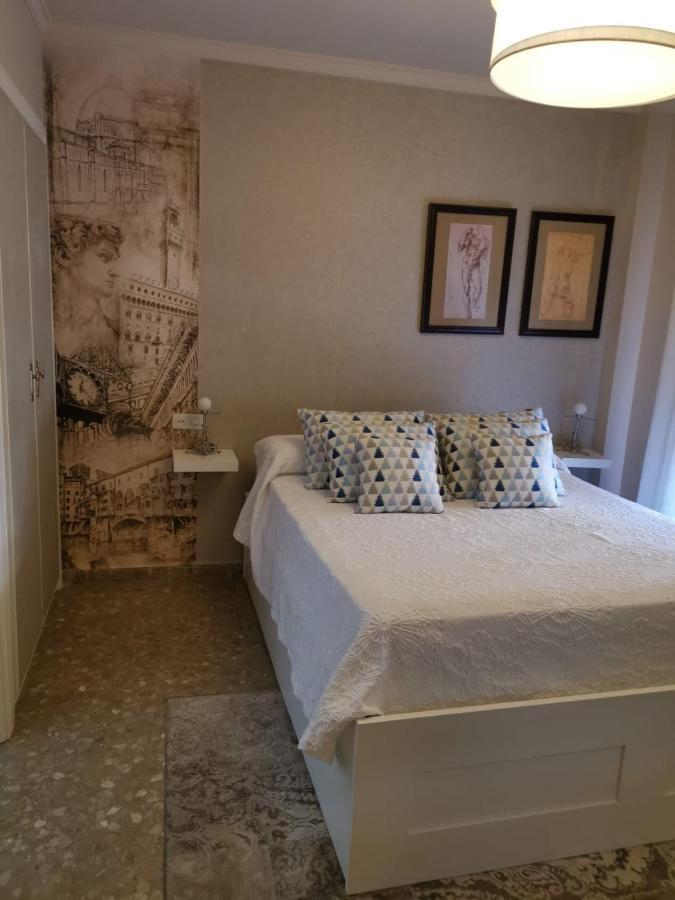 Apartamento Cream Mrz Rentals Jerez de la Frontera Exterior foto